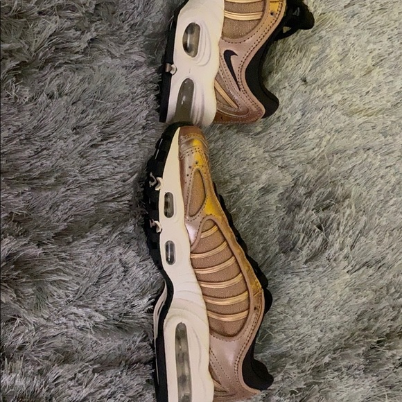 Nike Air Max Brand New Never Worn - Picture 4 of 8